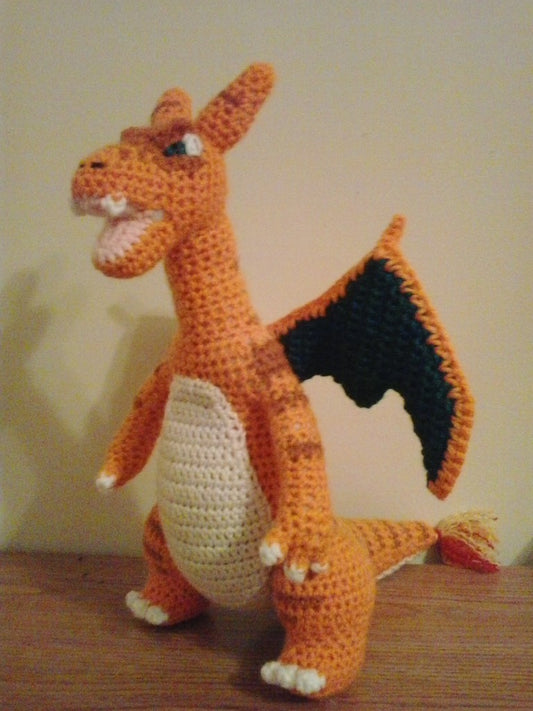 006 Mewtwo's Charizard Pokemon Amigurumi Plush