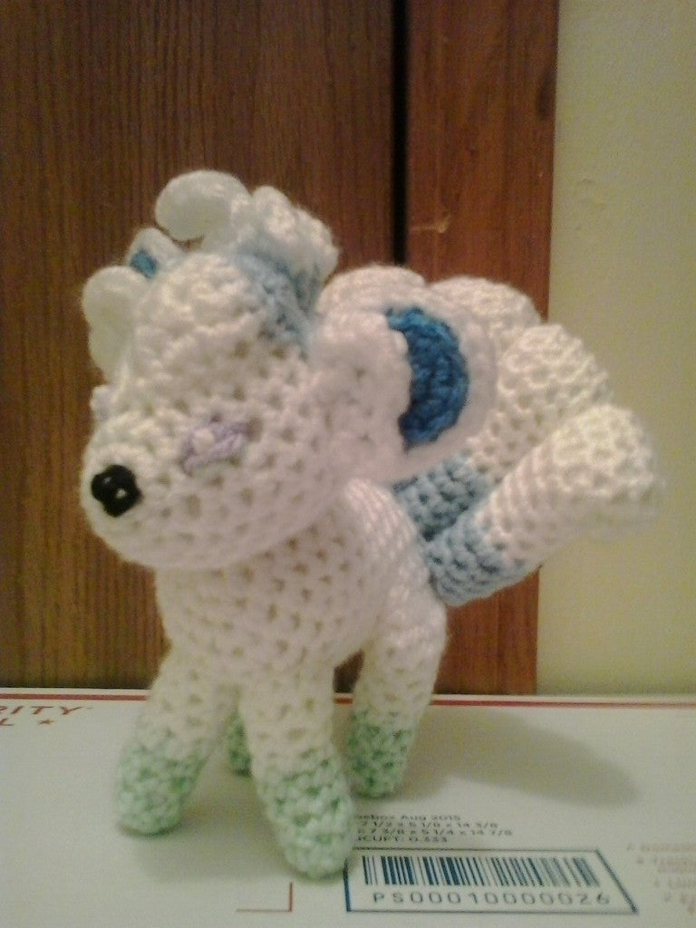 037 Alolan Vulpix Pokemon Amigurumi Plush