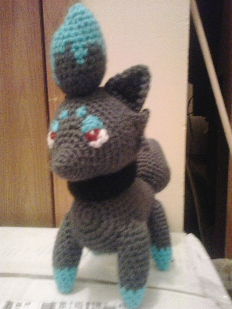 570 Zorua Pokemon Amigurumi Plush